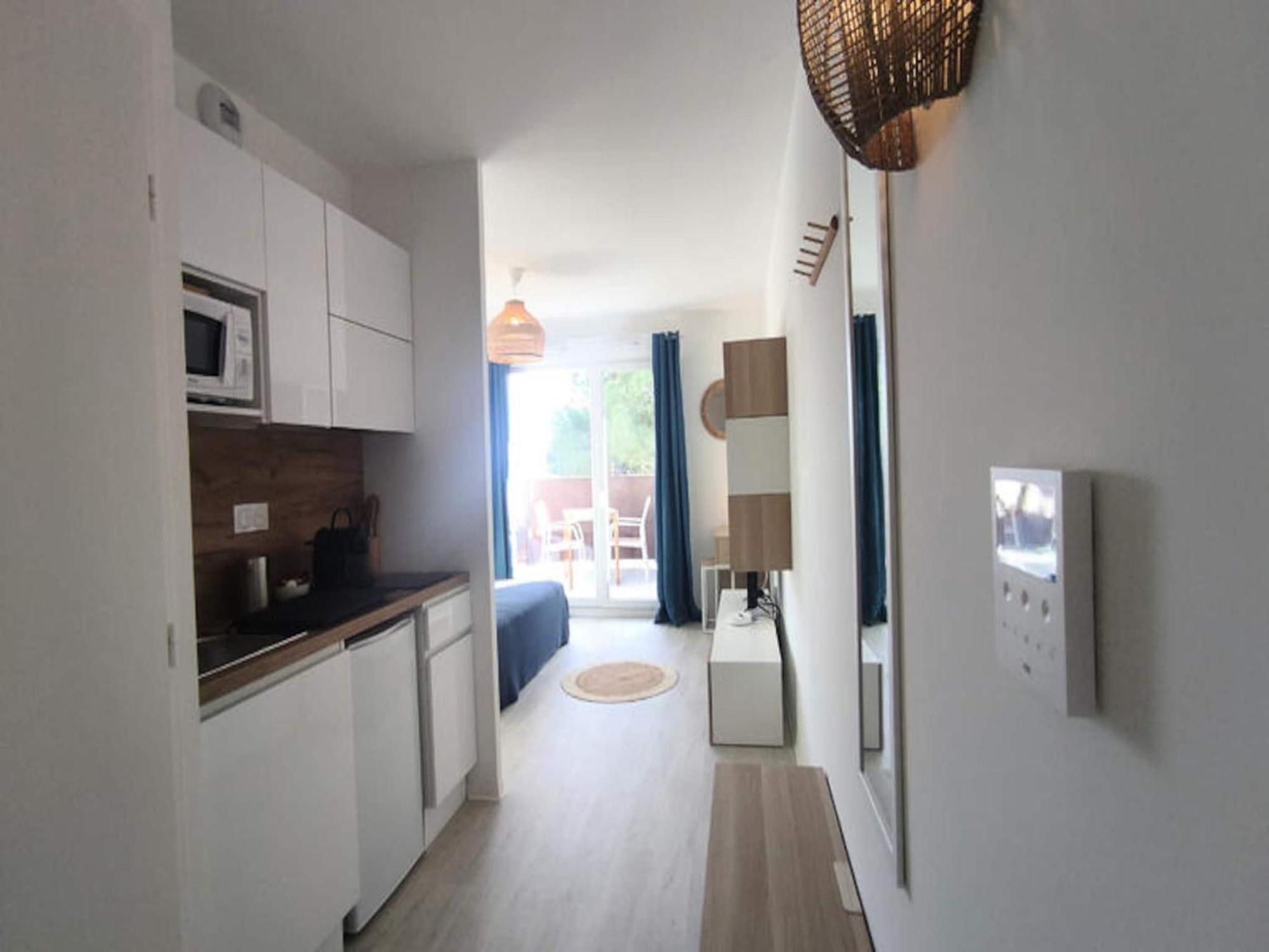 Studio For 2 People Apartment Agde Exterior photo